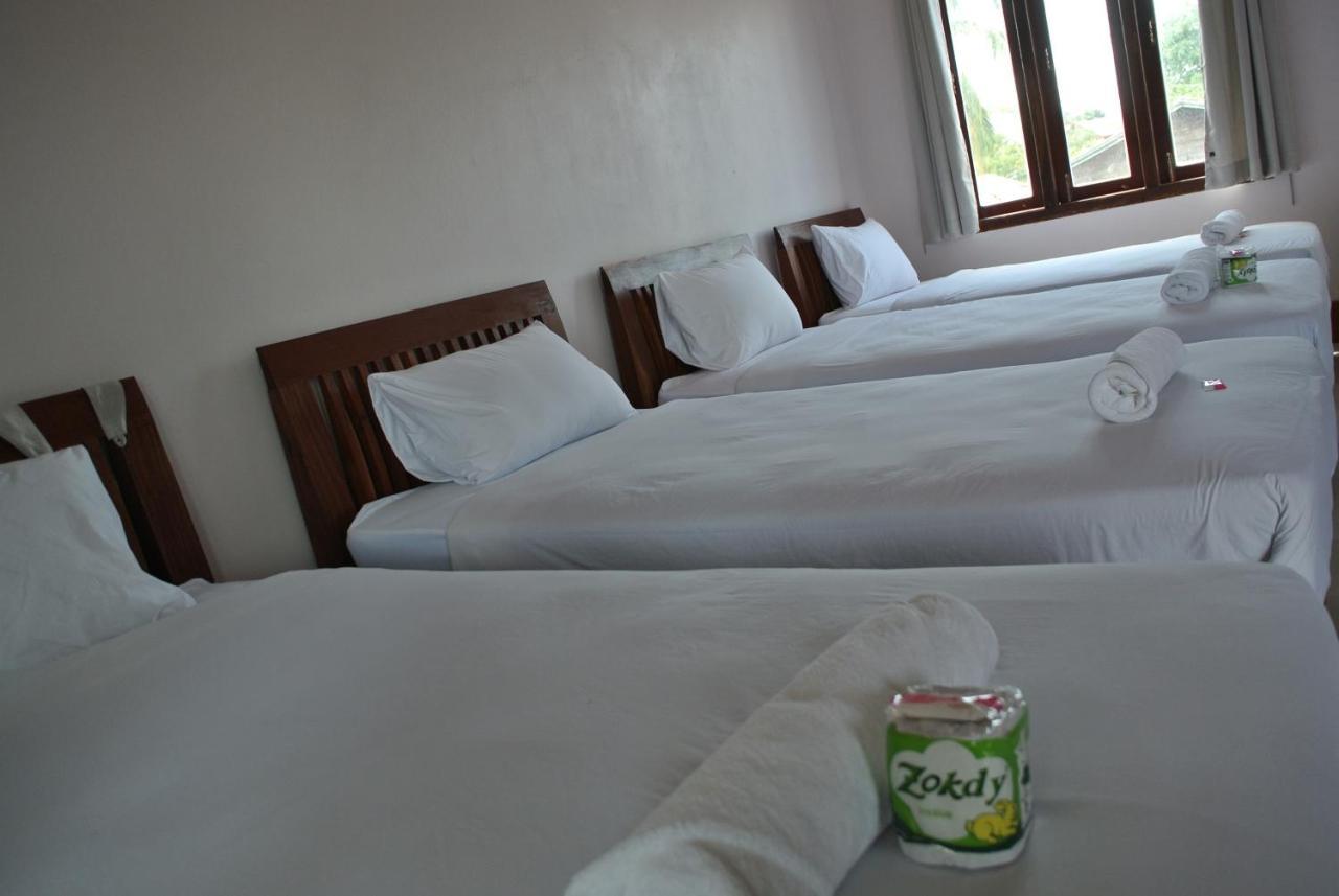בן דונדט Mama Leurth Sunset Guesthouse חדר תמונה