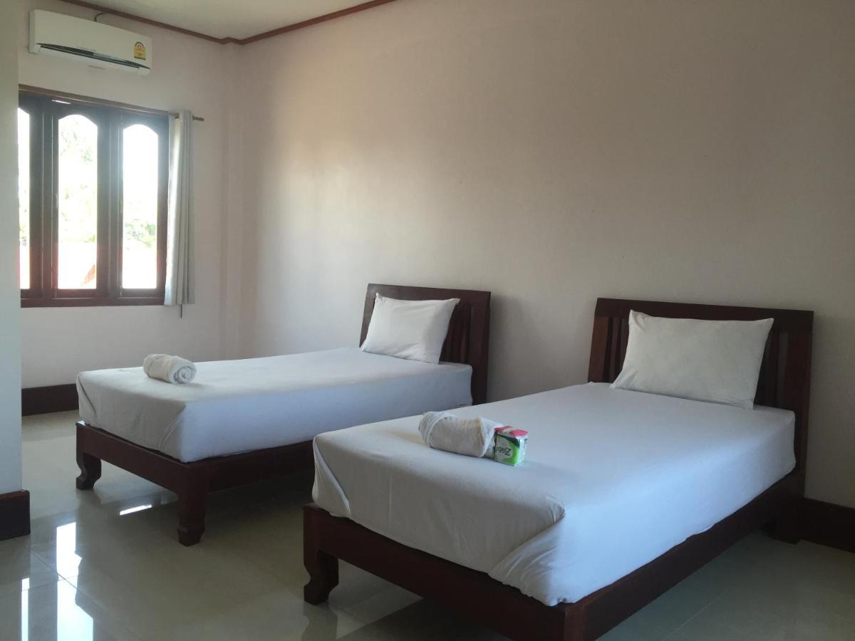 בן דונדט Mama Leurth Sunset Guesthouse מראה חיצוני תמונה