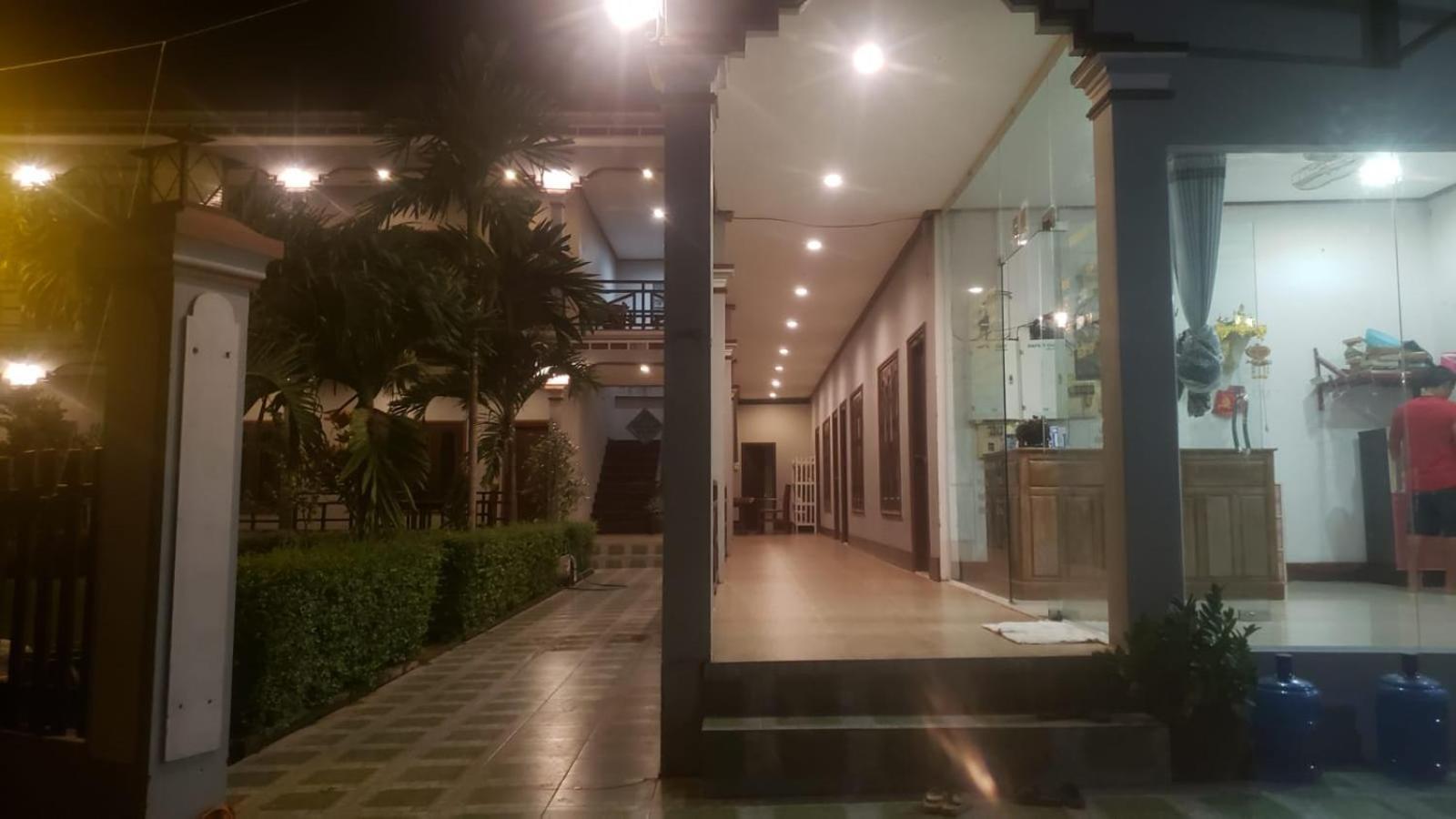 בן דונדט Mama Leurth Sunset Guesthouse מראה חיצוני תמונה